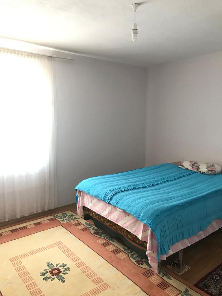 KOCASİNAN BARSAMADA 1 DÖNÜM İÇERİSİNDE SATILIK VİLLA